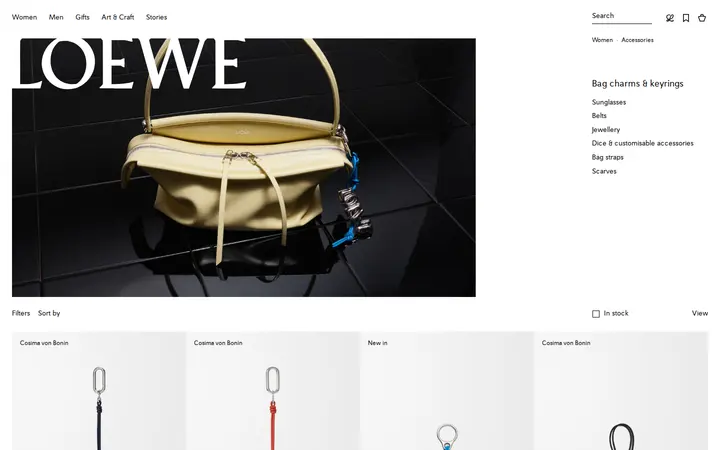 /int/en/women/accessories/keyrings-and-charms — LOEWE Ala Moana